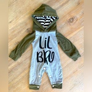 *NWOT* Lil Bro Baby Boy Jumpsuit - Size 70 : 8-16.5lb baby